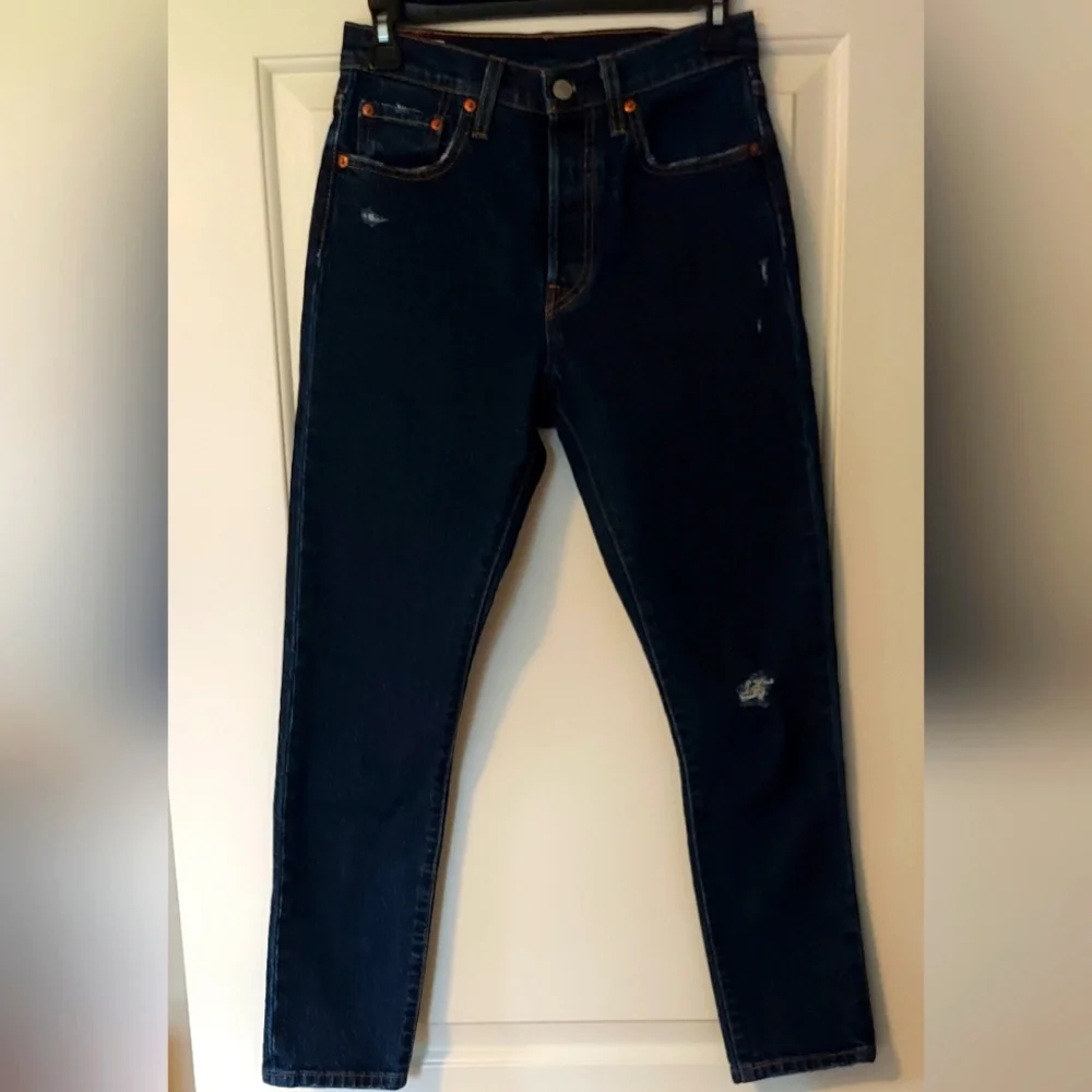 Levis Premium 501s High Rise Straight Leg Dark Wash Jeans 25x28